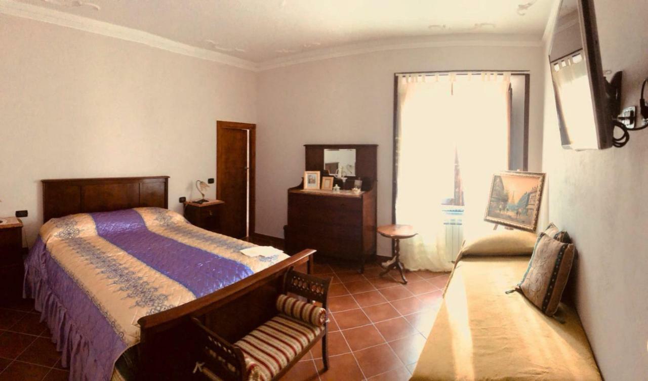 Agriturismo Sole Di Sicilia ランダッツォ エクステリア 写真