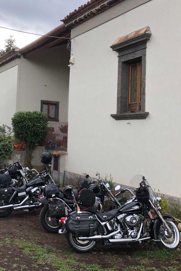 Agriturismo Sole Di Sicilia ランダッツォ エクステリア 写真